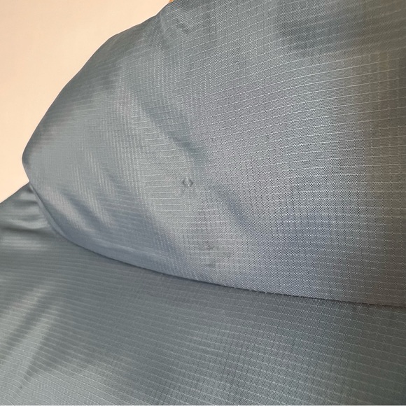 Moose Creek Blue & Navy Reversible Down Filled Puffer Vest XL - Picture 4 of 11